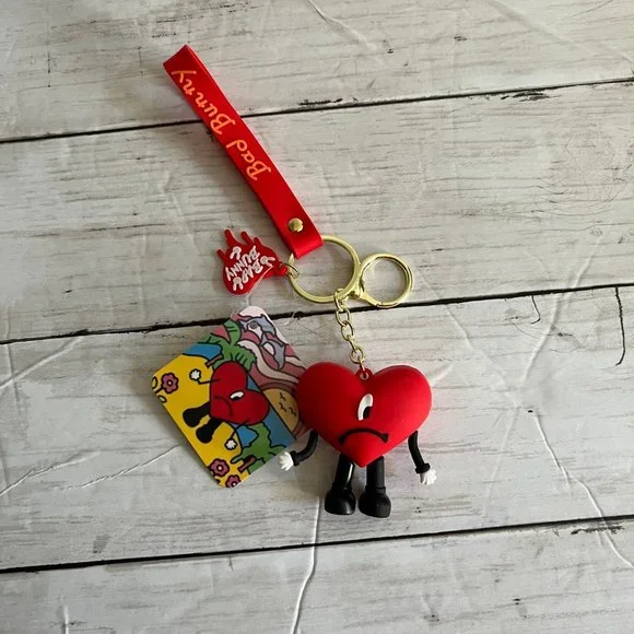 NWT Bad Bunny El conejo Malo 3D Keychain ((SET OF 6)) UN VERANO SIN TI - Picture 2 of 3